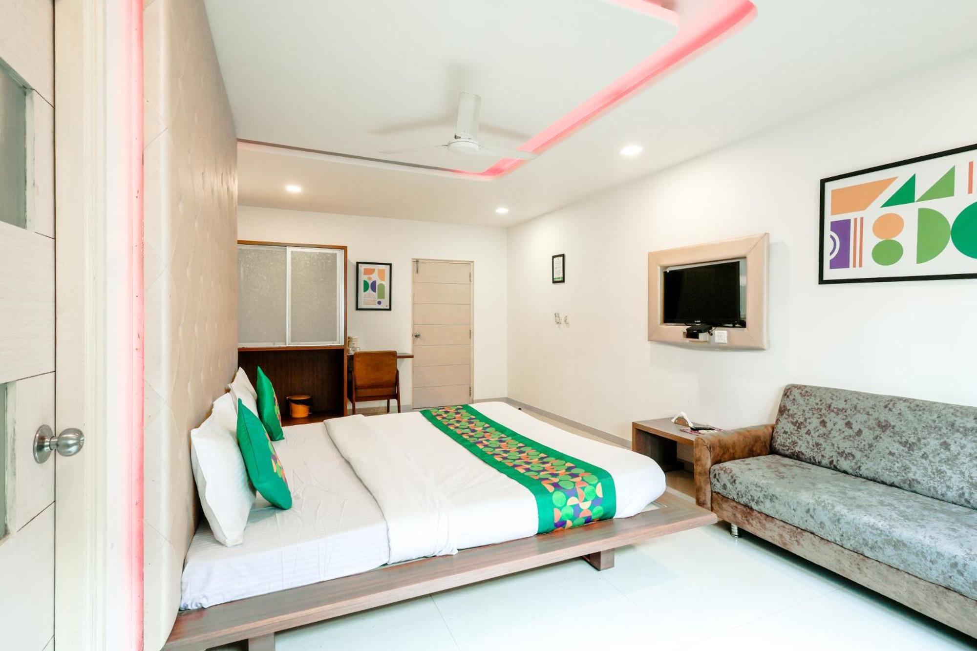 Hotel Treebo Rvg à Vadodara Extérieur photo